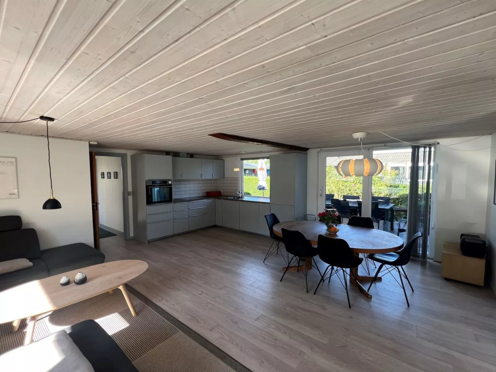 "Elja" - 400m from the sea-Binnen