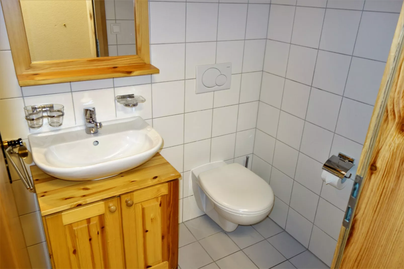 Pracondu 2 303 - OUTDOOR & FUN charming apartment-Badkamer