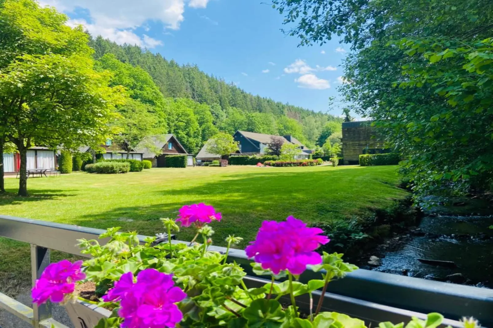 Cottage "Charme"-Tuinen zomer