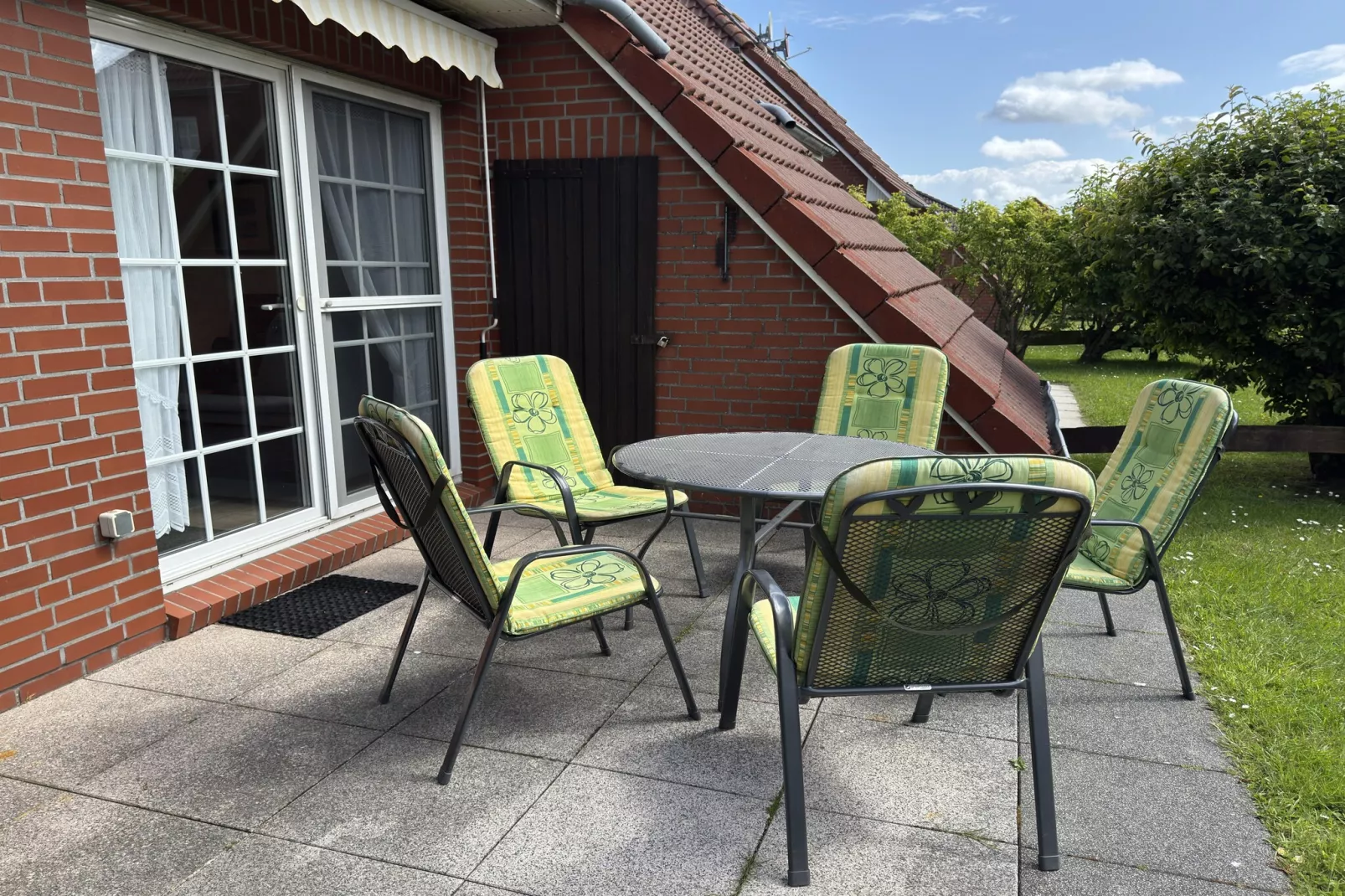 Doppelhaushälfte Neßmersiel-Terrasbalkon