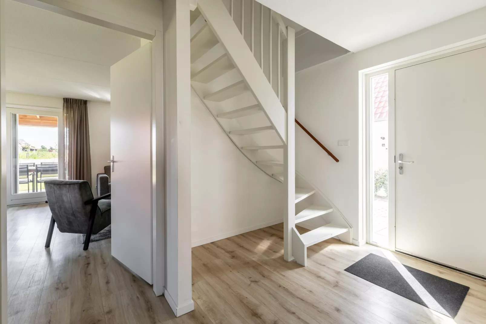 De Pluvier Huis Nr 38-Hal-ontvangst