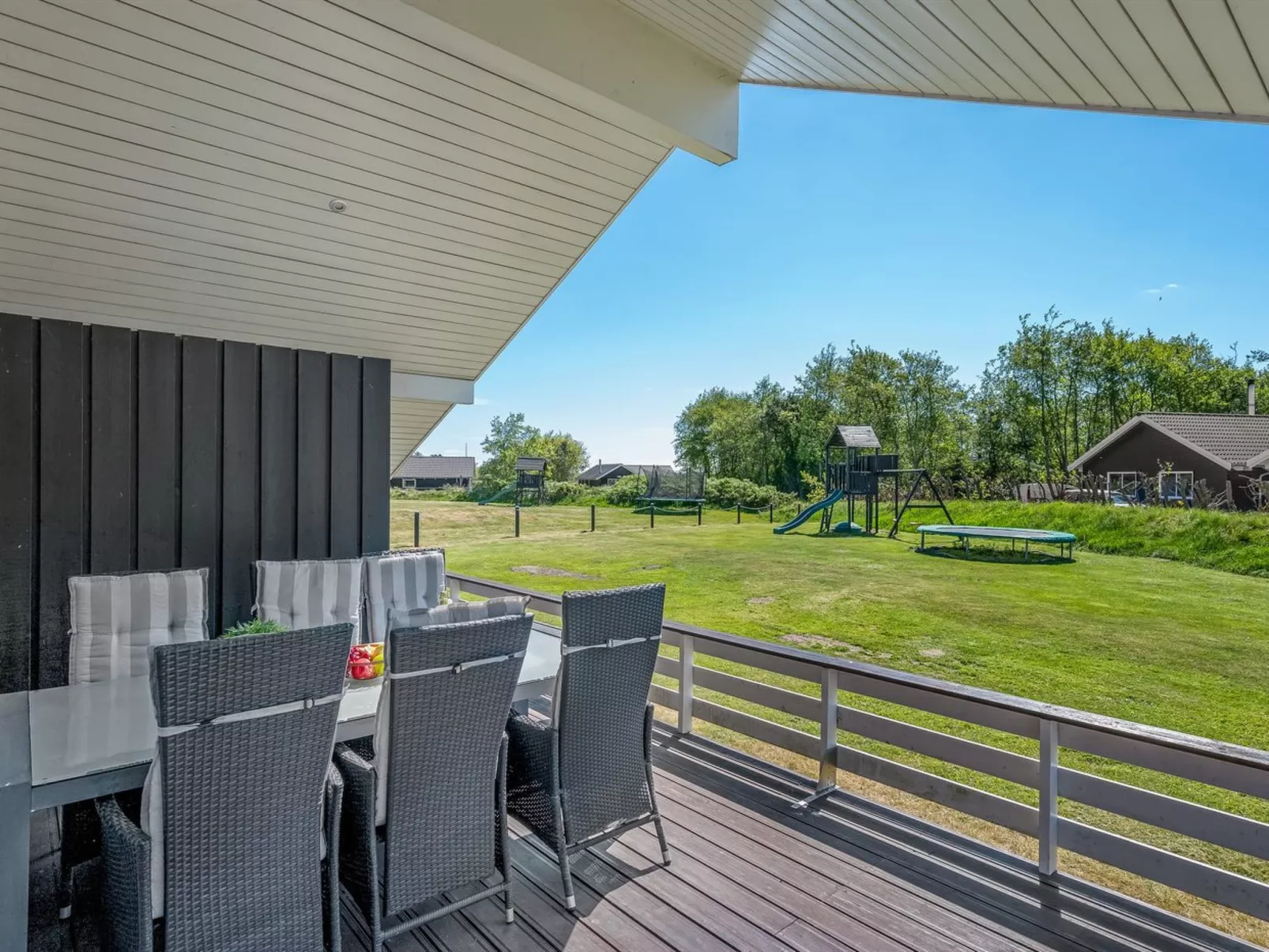 "Domna" - 800m from the sea-Buiten