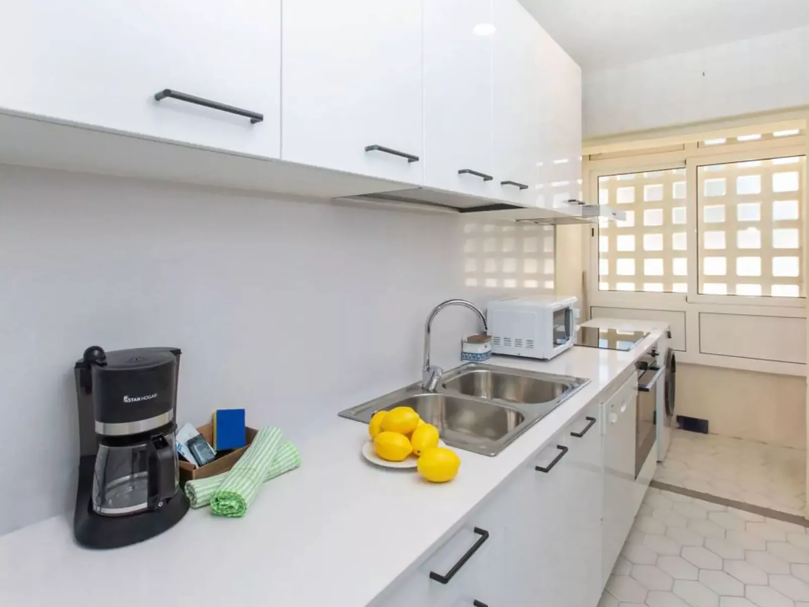 Paradise beach-Binnen