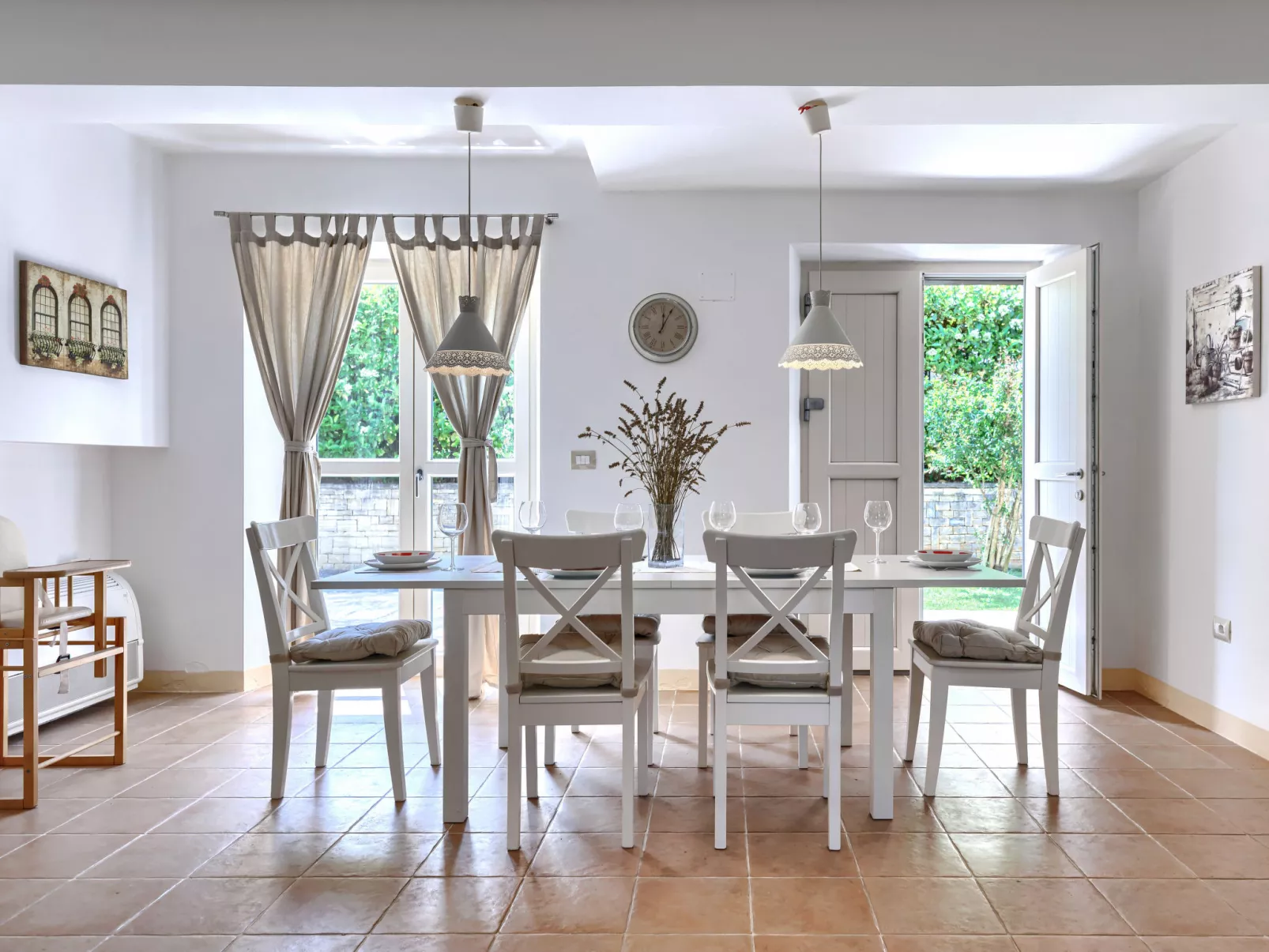 Villa Samanta-Binnen