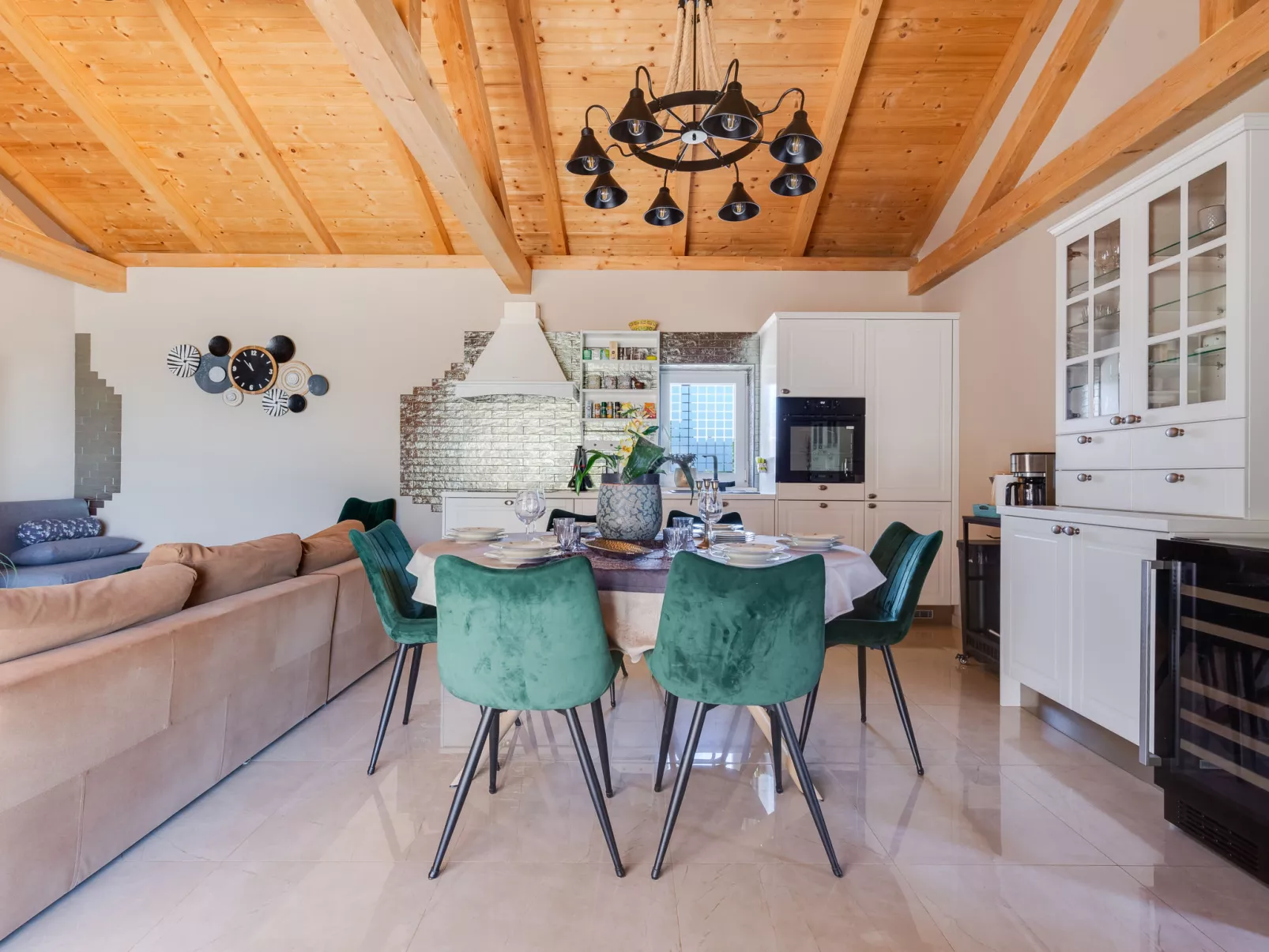 Villa Tanja-Binnen