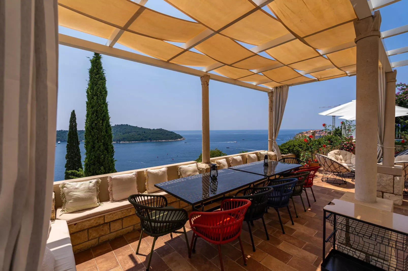 Villa Adrian - Six Bedroom Villa with Swimming pool and Sea View-Terras