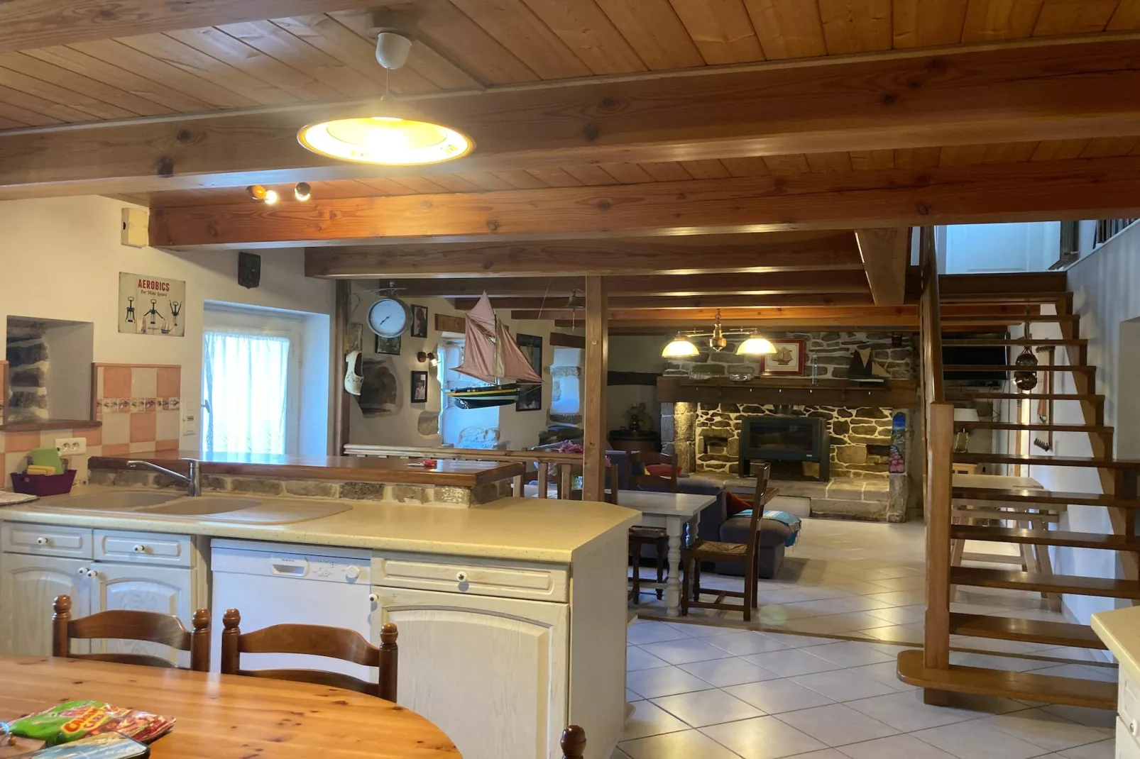 Jolie maison proche de la mer-Keuken