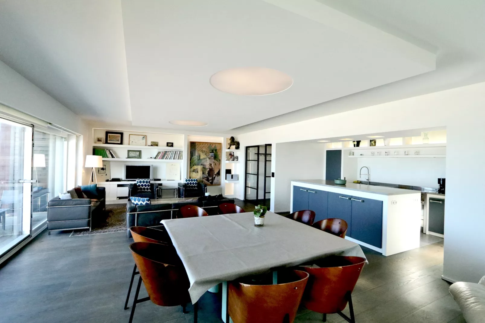 SOUTCOTE 32  Stpl-Eetkamer