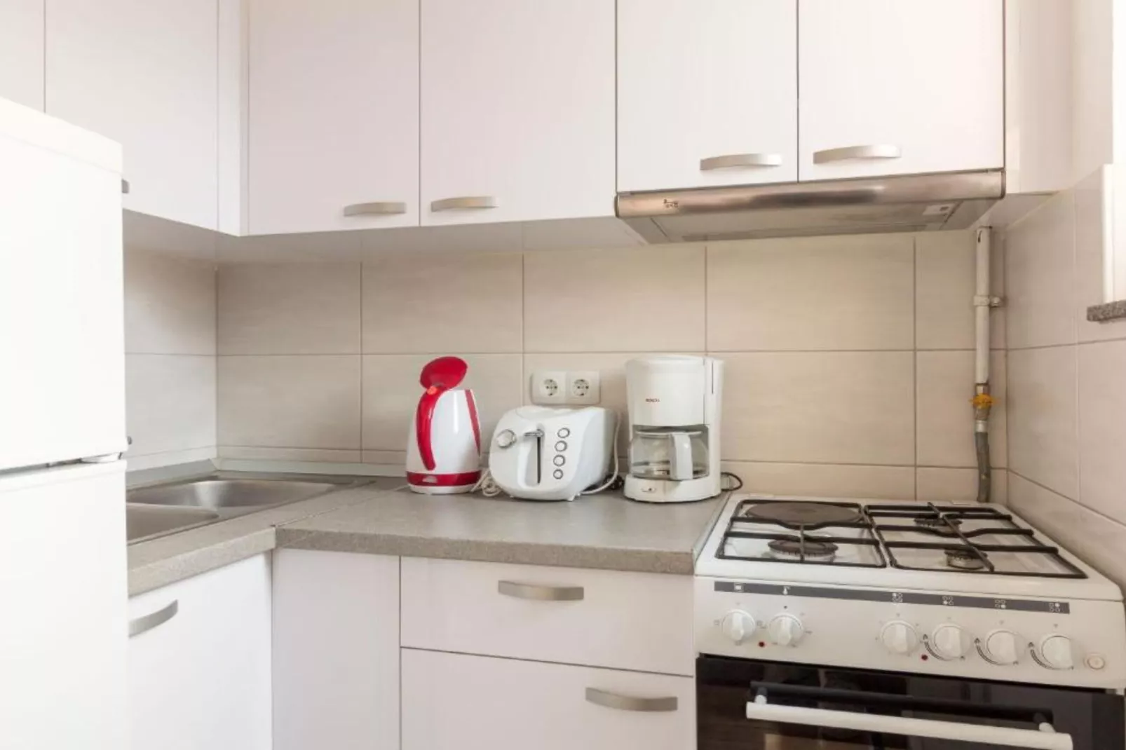 Apartments Lavanda Idila - Studio apartment   (Studio  with Garden View on BDC) -(1)-Keuken