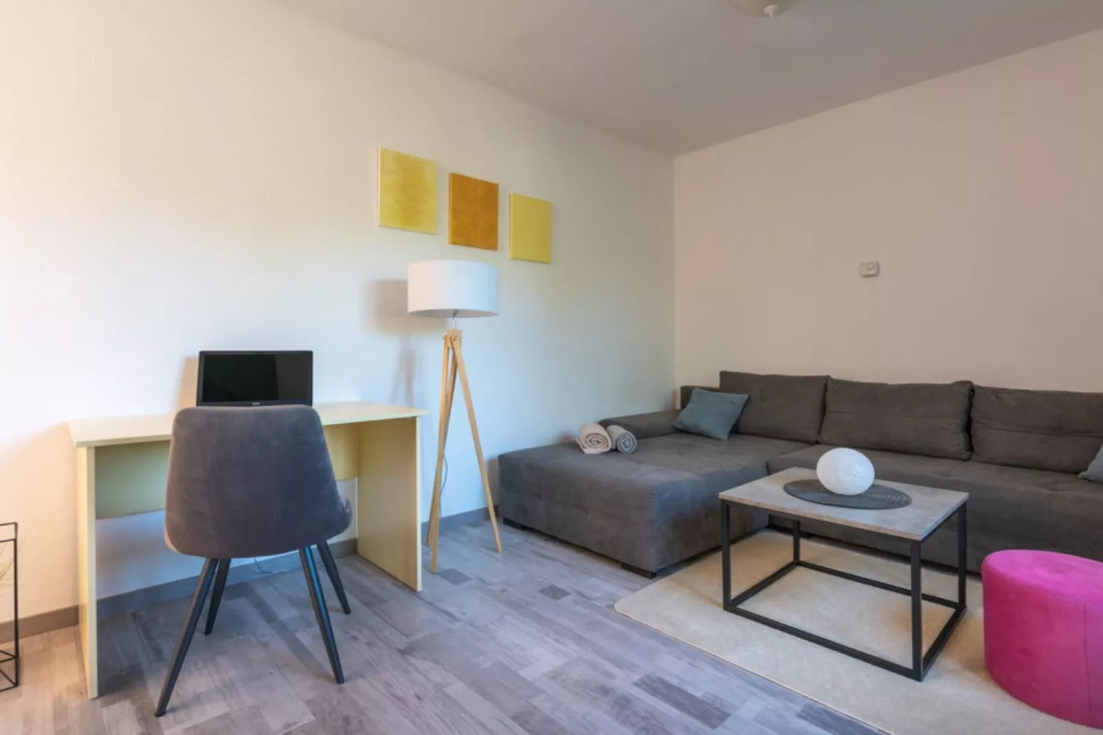 Villa SABINA - Breg Ivanovci - Three Bedroom Villa with Swimming Pool-Woonkamer