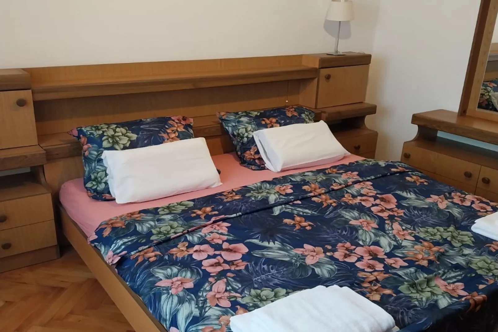 Holiday Home Marina - Two Bedroom Holiday Home with Terrace-Slaapkamer