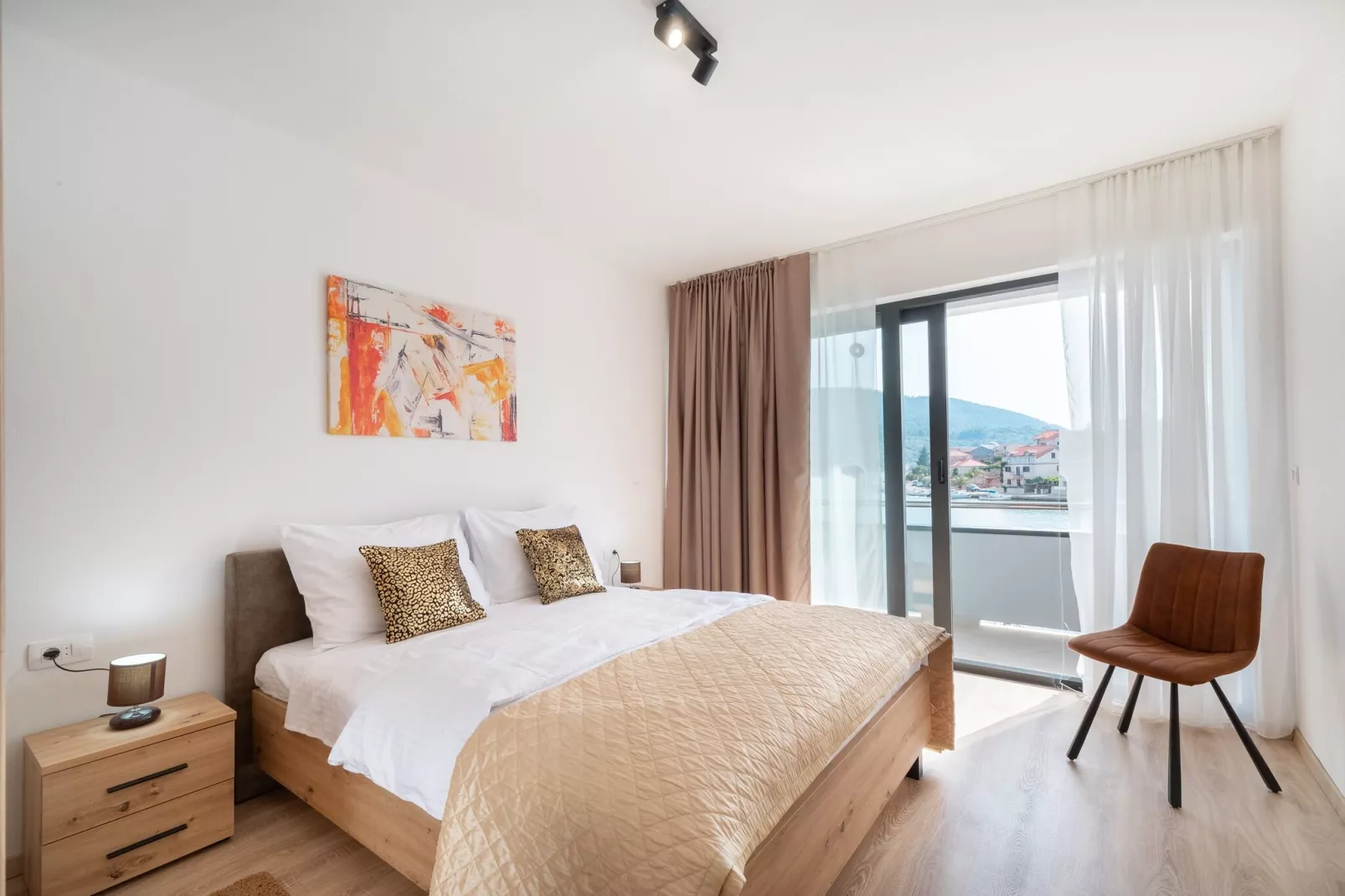 Apartments & Rooms Fisherman's Luck - One-Bedroom Apartment with Terrace and Sea View-Slaapkamer