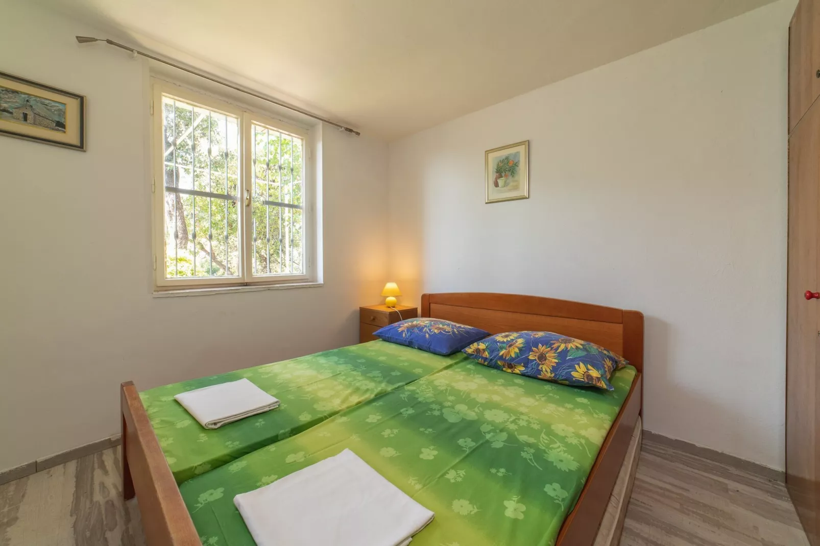 Two Bedroom Holiday Home-Slaapkamer