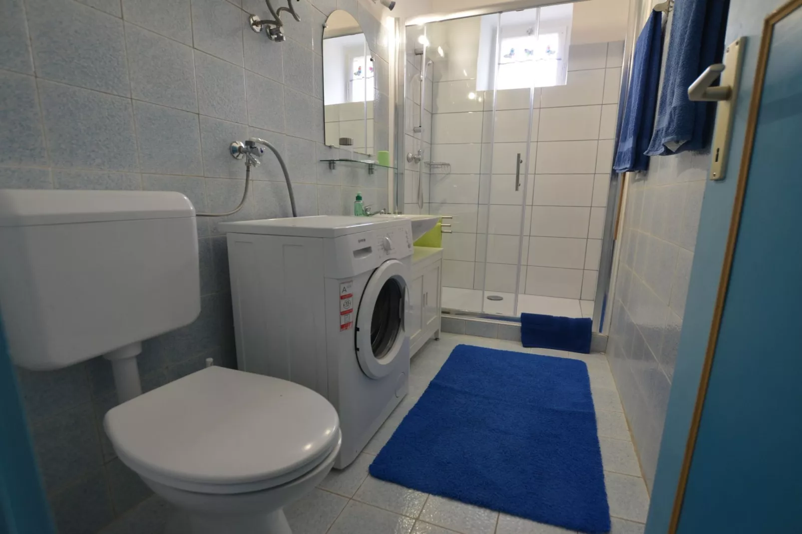 Charming Rovinj Haven - One Bedroom Apartment-Badkamer