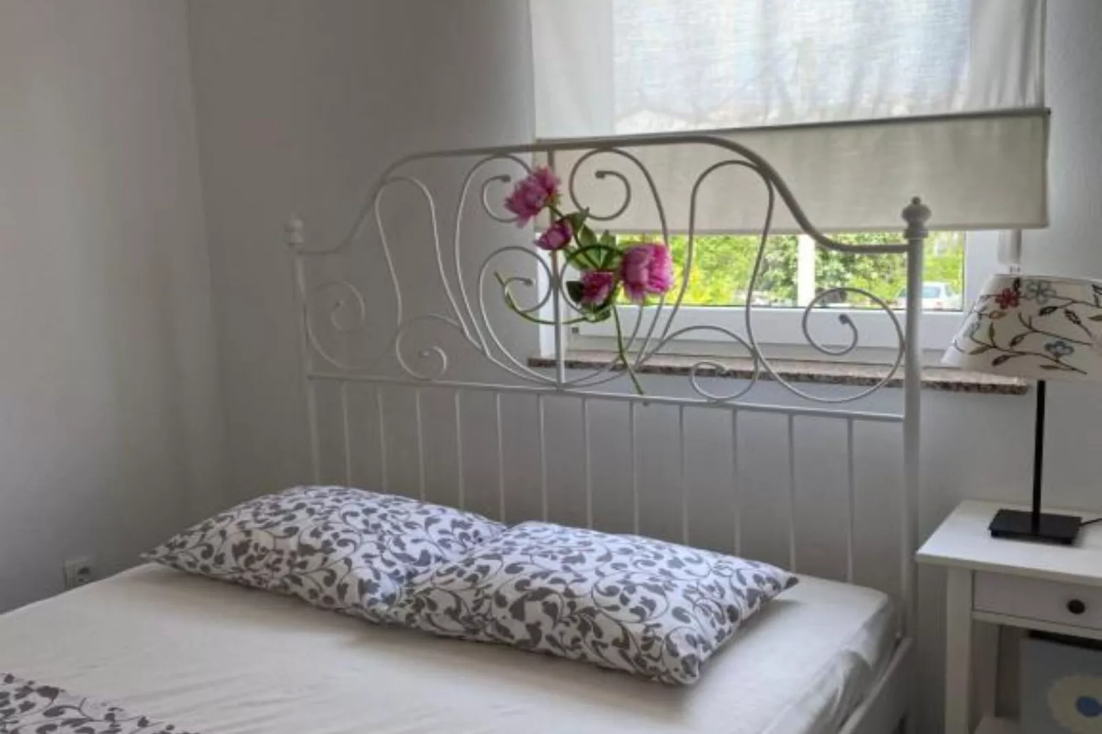 Apartments Lara Rab - One Bedroom Apartment with  Balcony-Slaapkamer