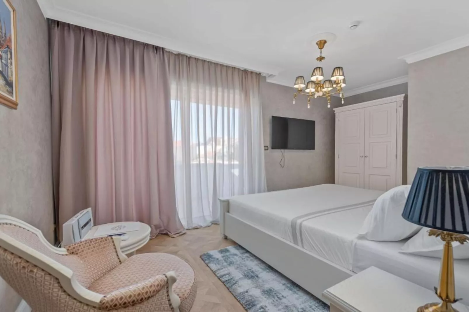 Villa Carolus in Vodice - Five Bedroom Villa with Terrace and Swimming pool-Slaapkamer