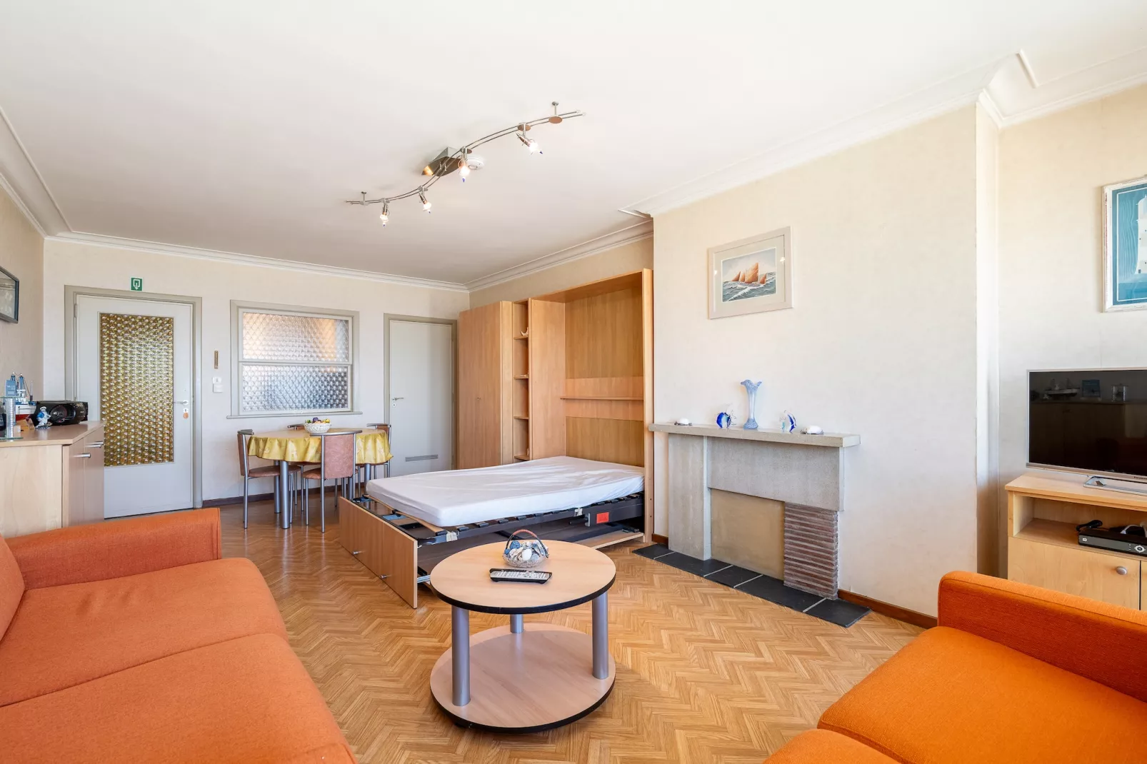 EXCELSIOR 56G-Woonkamer