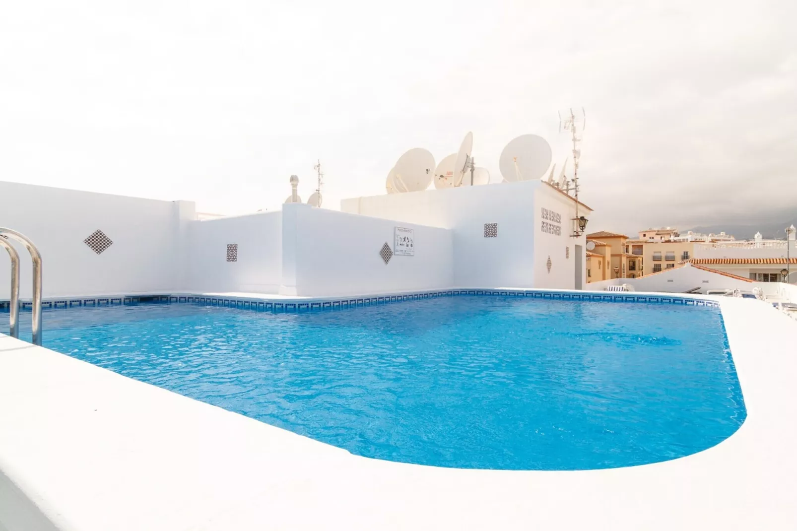 Carabeillo 13 Apartments by Casasol-Zwembad