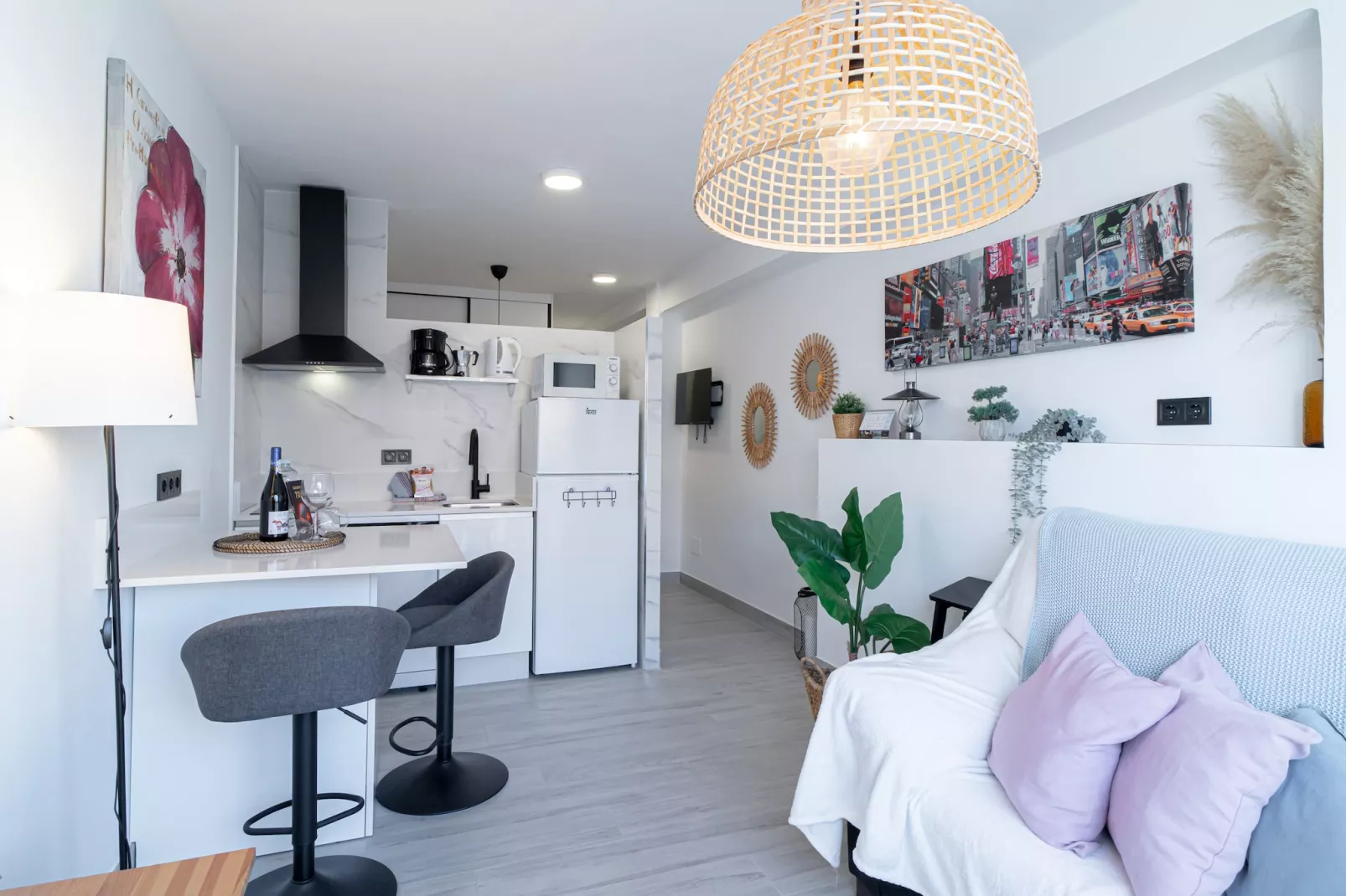 Central Studio by Casasol-Woonkamer