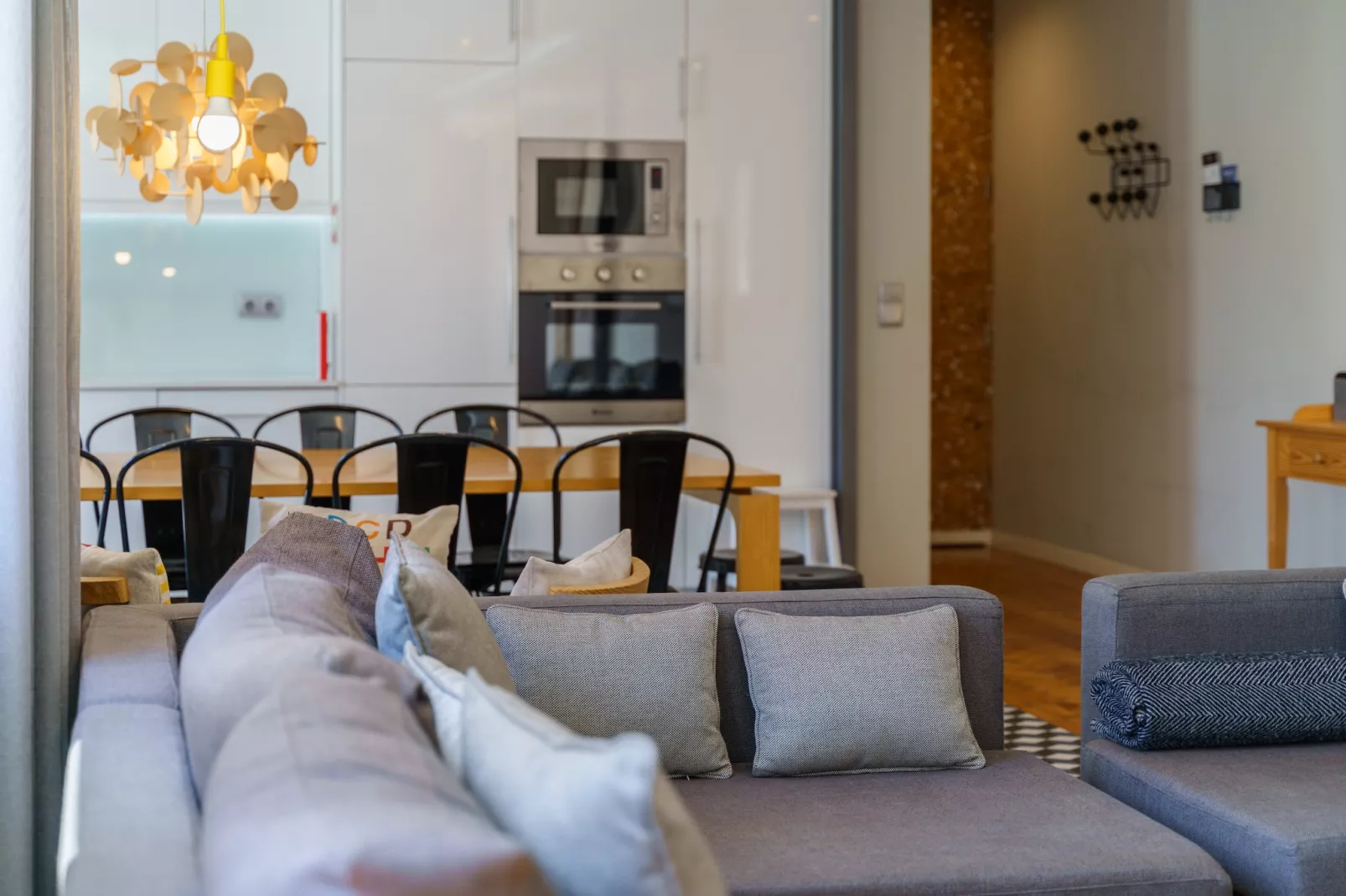 Feel Porto Vintage Townhouse-Woonkamer