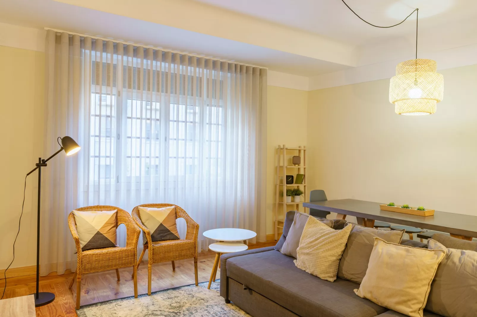 Feel Porto Downtown Woods Flat-Woonkamer