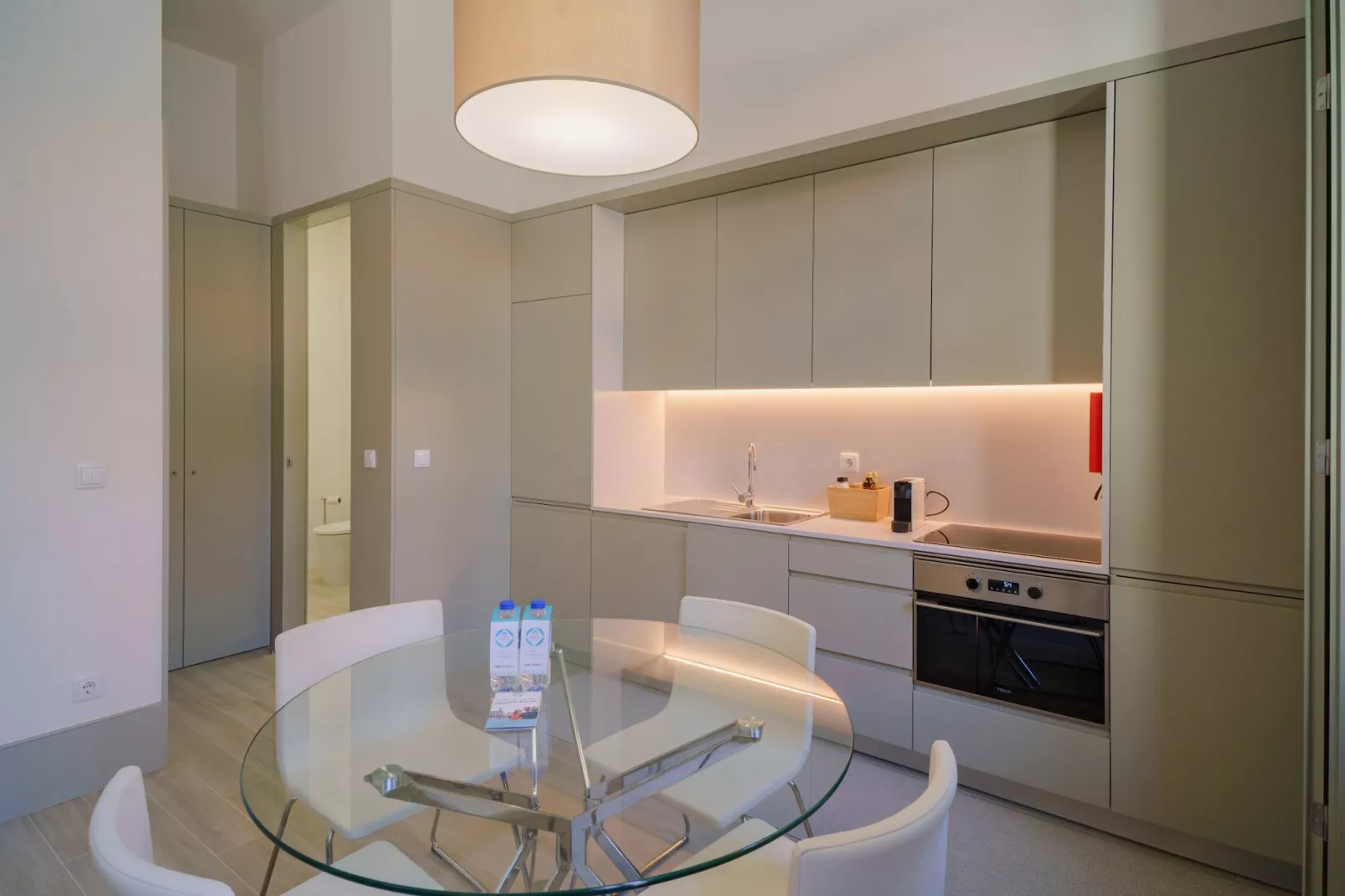 Feel Porto Matosinhos Ocean Flat V-Keuken