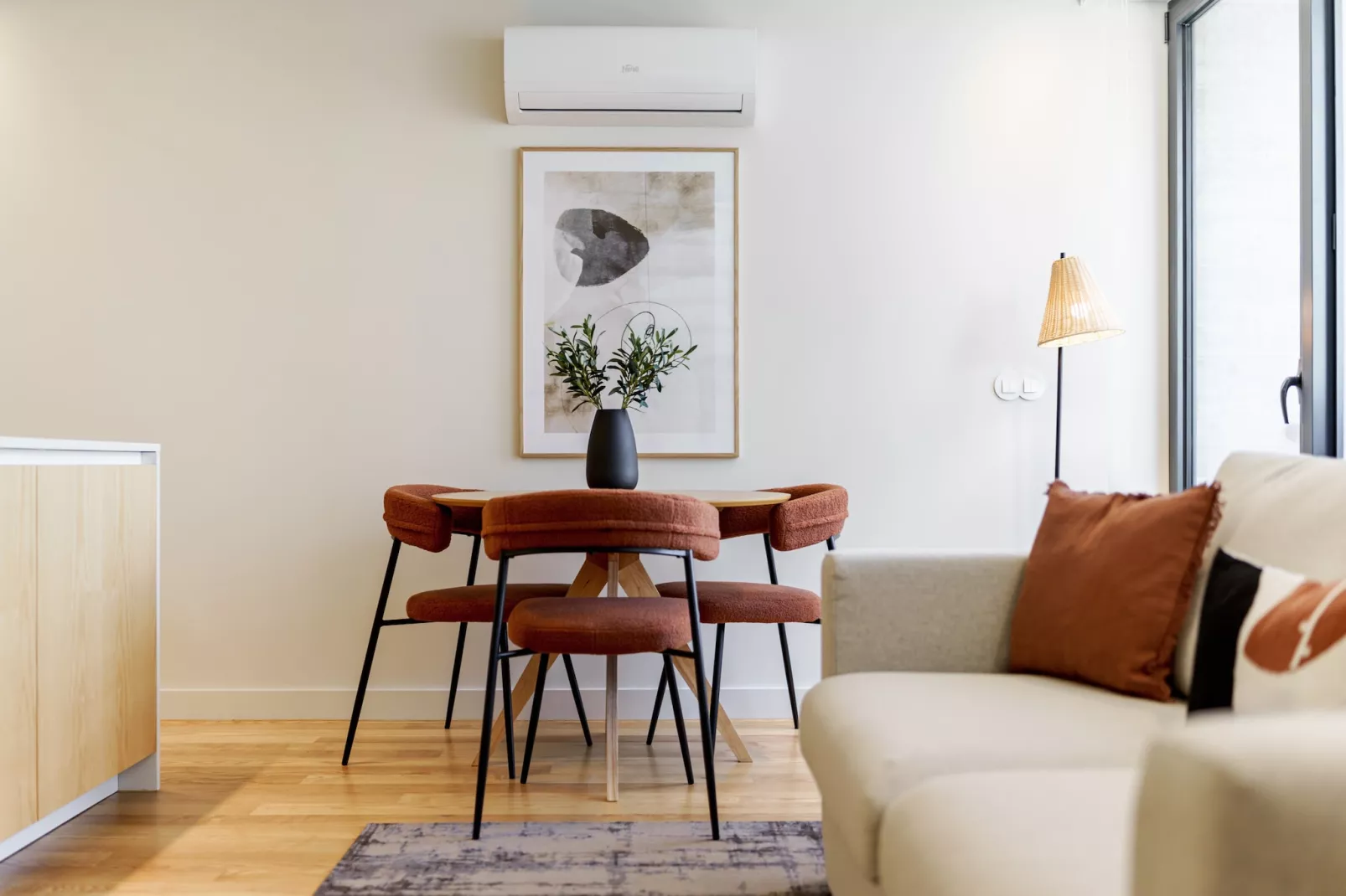 Feel Porto Corporate Housing Boavista I-Woonkamer