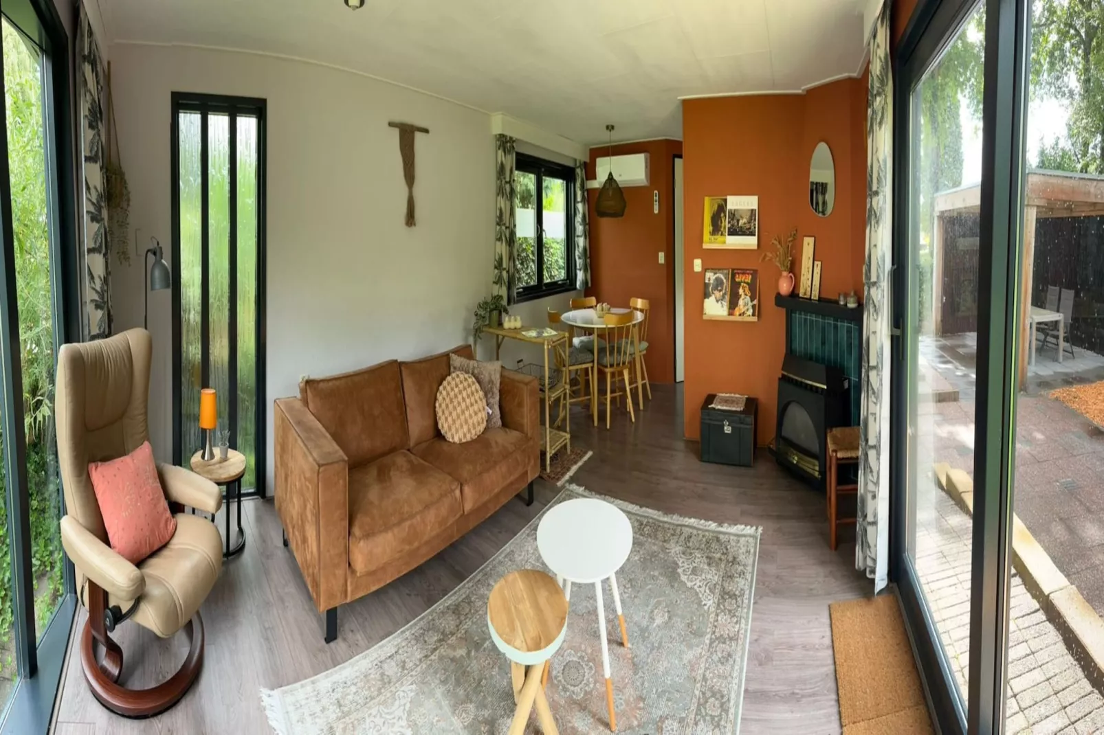 Relax Chalet Veluwe-Woonkamer