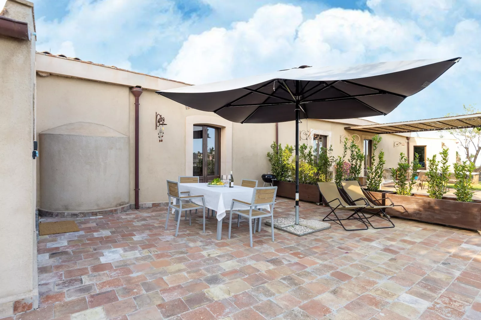 Appartamento La Cantina Villa di campagna-Buitenkant zomer