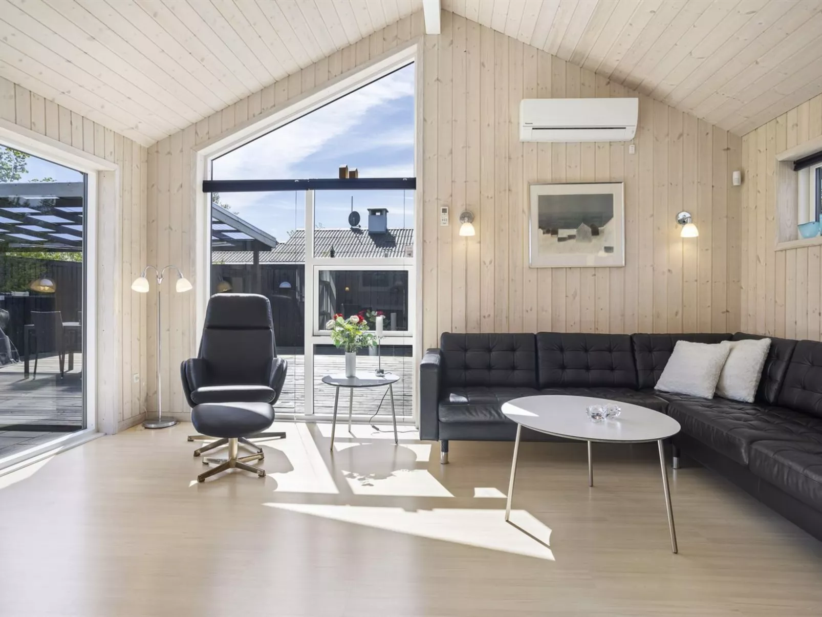 "Herwarth" - 400m from the sea-Binnen