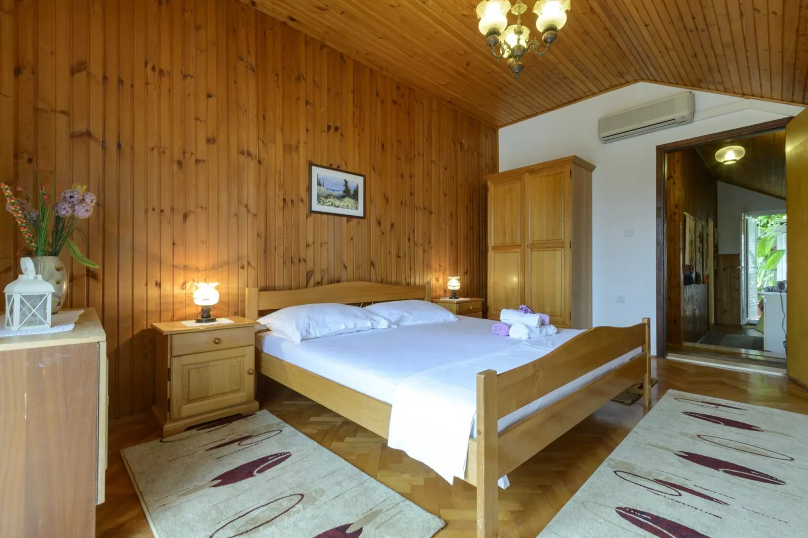 Oreb Dream Apartments - Two Bedroom Apartment with Terrace and Garden View (Apartment 5)-Slaapkamer