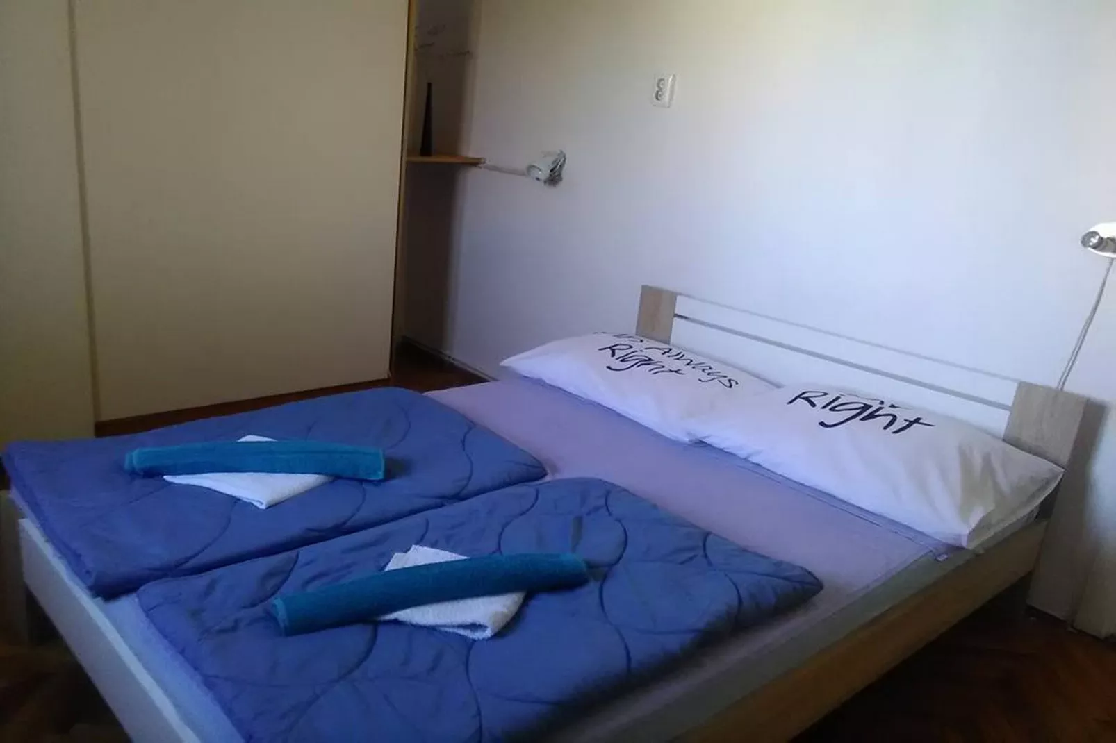 Apartment Marjan - One Bedroom Apartment with shared Terrace-Slaapkamer