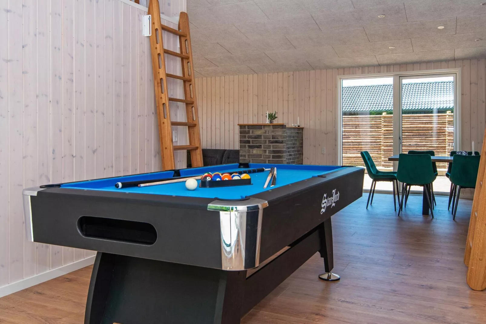 14 persoons vakantie huis in Glesborg-By Traum-Binnen