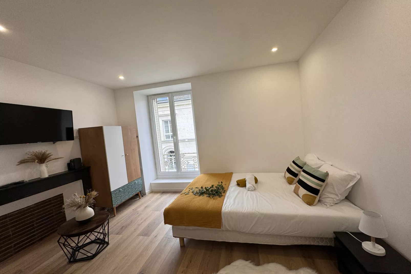 Le Cocon-3p-Centre-Cosy-Woonkamer