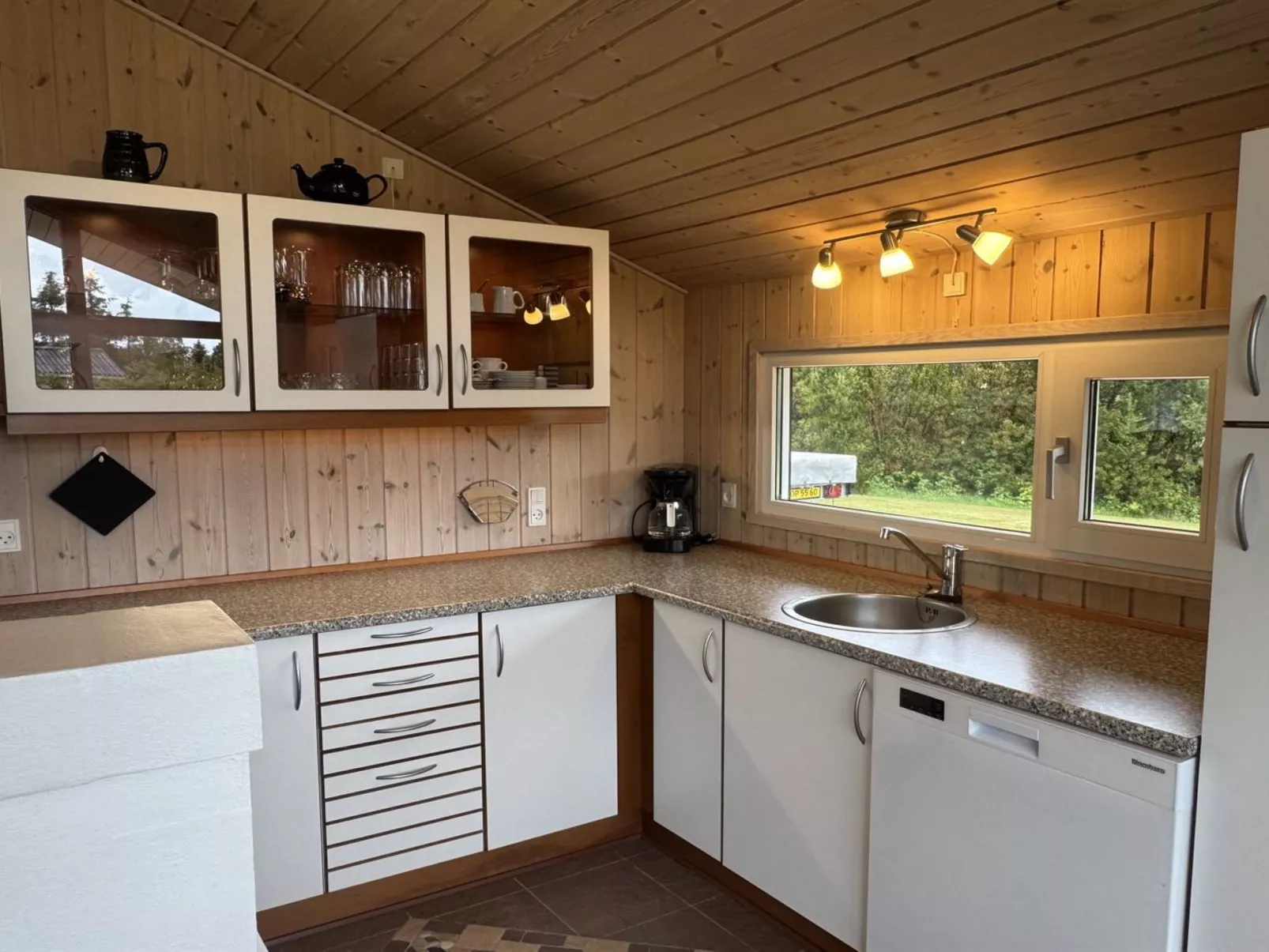 "Sulho" - 800m from the sea-Binnen