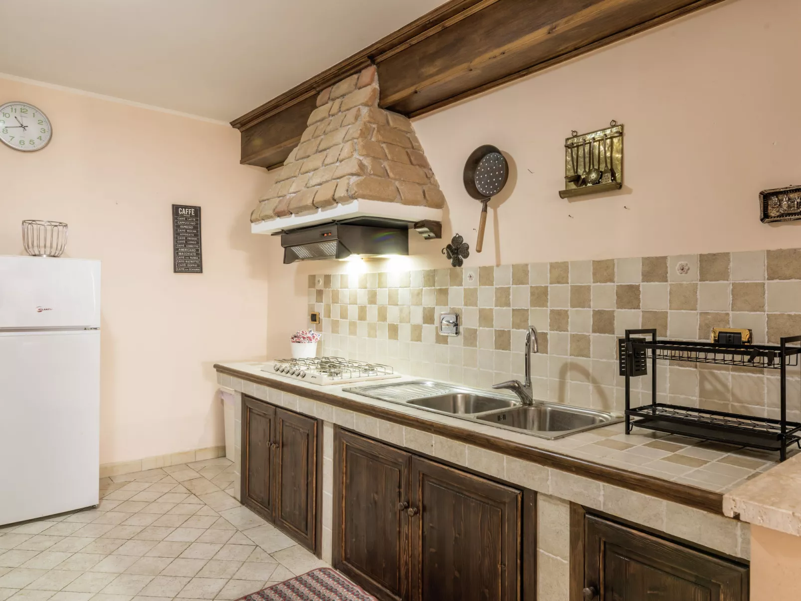 Dimora Lucretili-Binnen