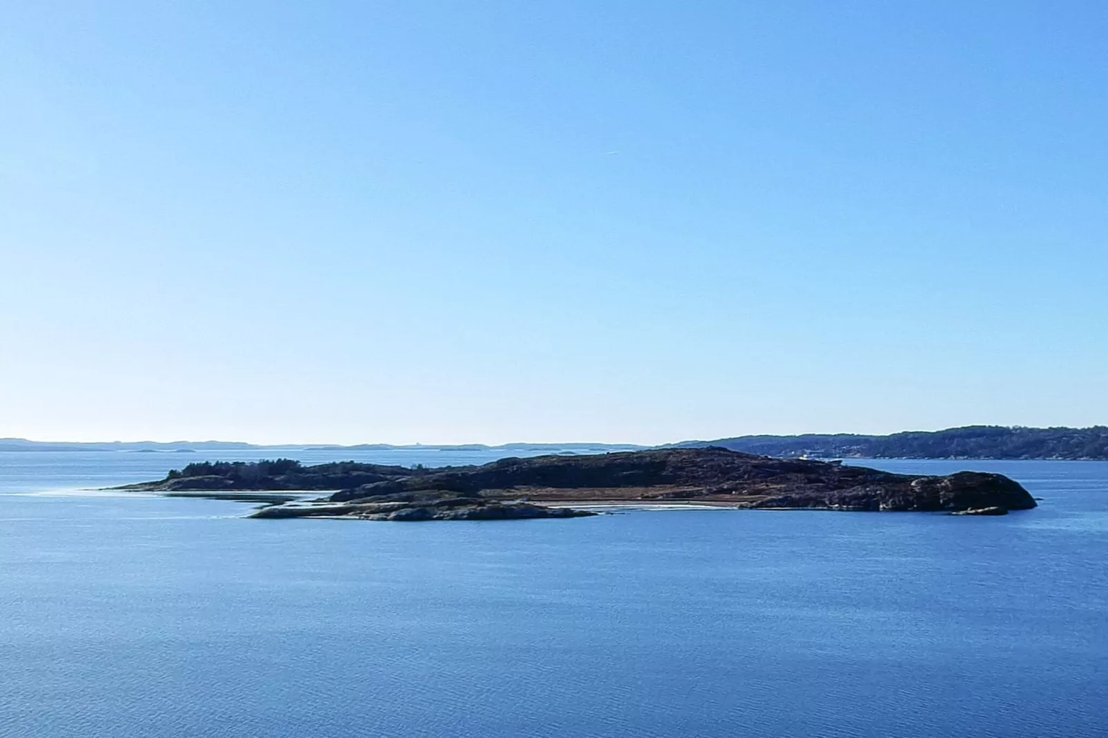 Rustige hut vlakbij het Furufjall-pad-Buitenlucht