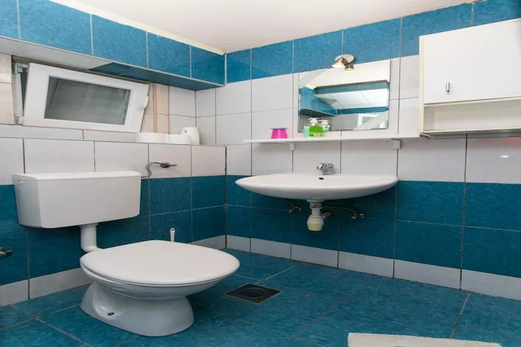 Guest House Barbara - broj 4 - NE RADI!!!!!!!!!!!!!-Badkamer