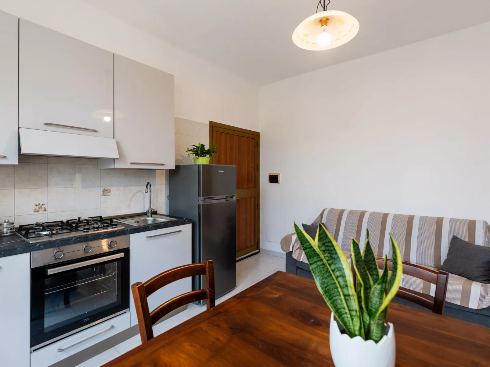 Central Home-Binnen