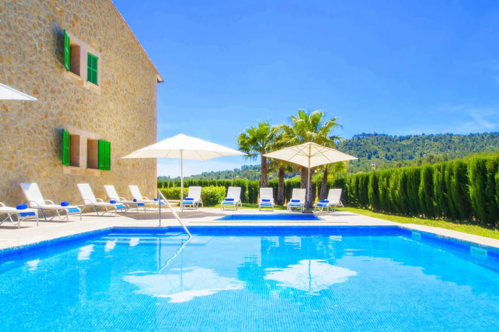 Villa Palmeral in Pe-Zwembad