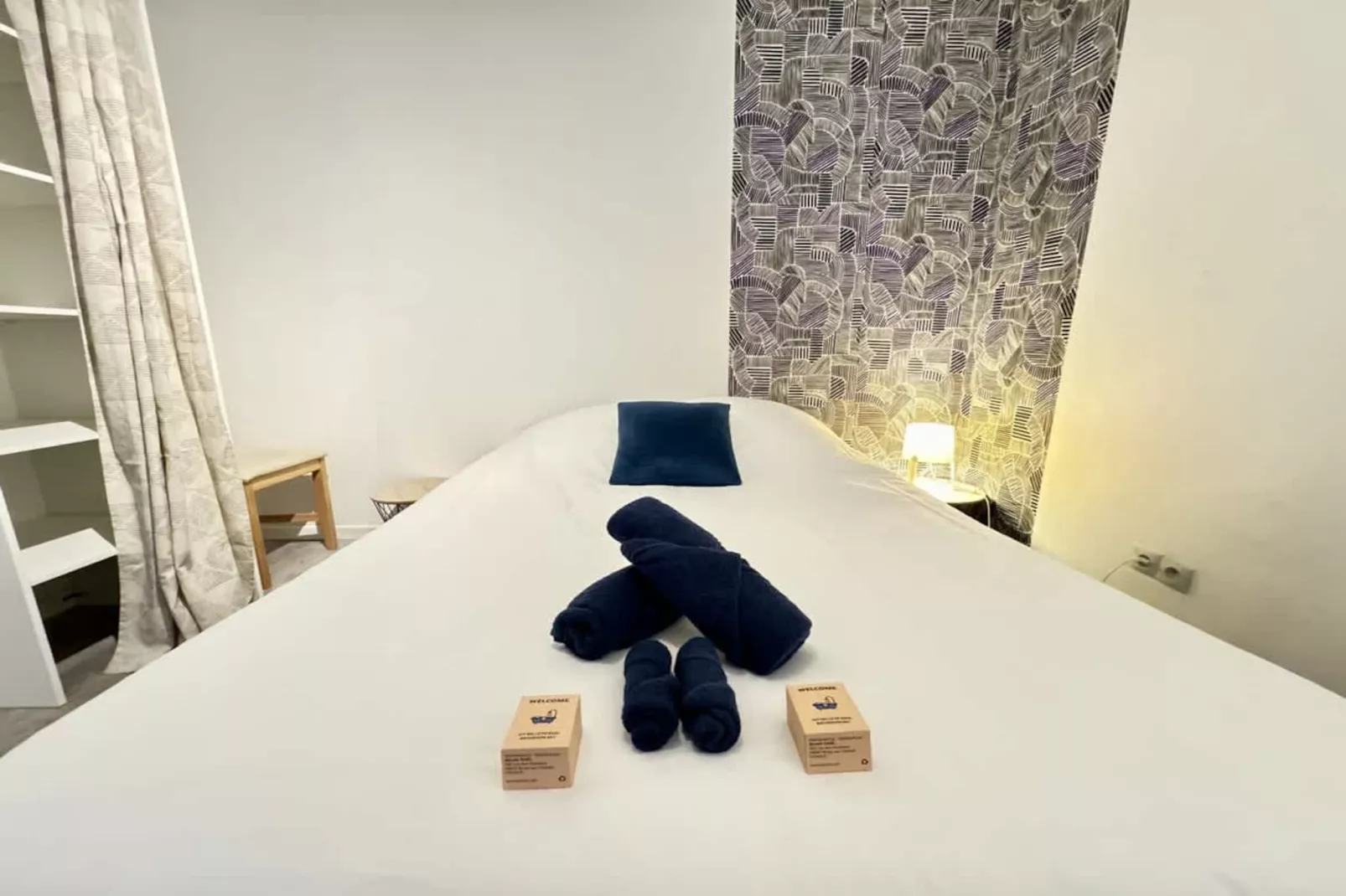 29 Chambre Neuf Éclu-Slaapkamer