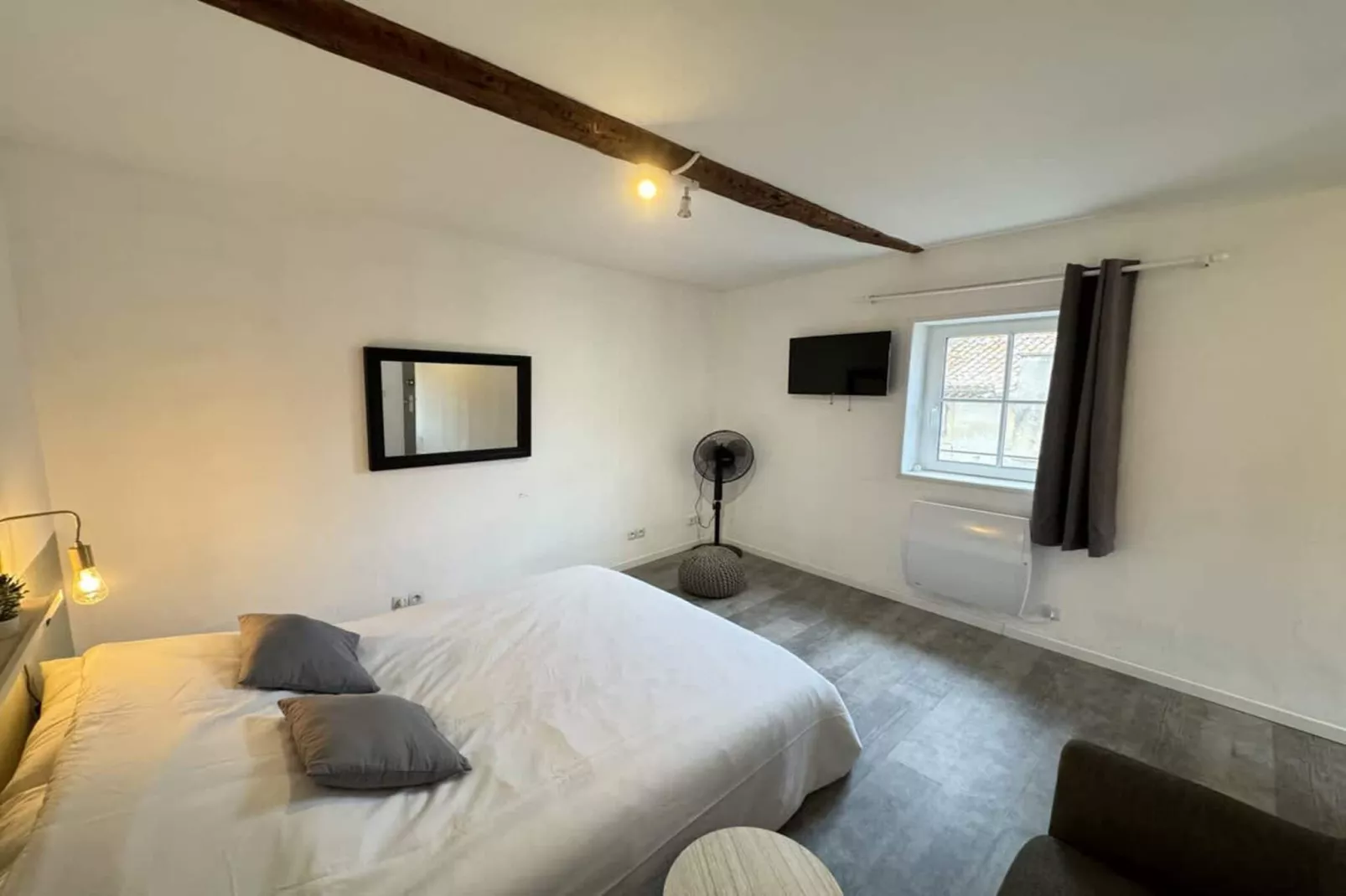 27 Chambre Canal du-Slaapkamer