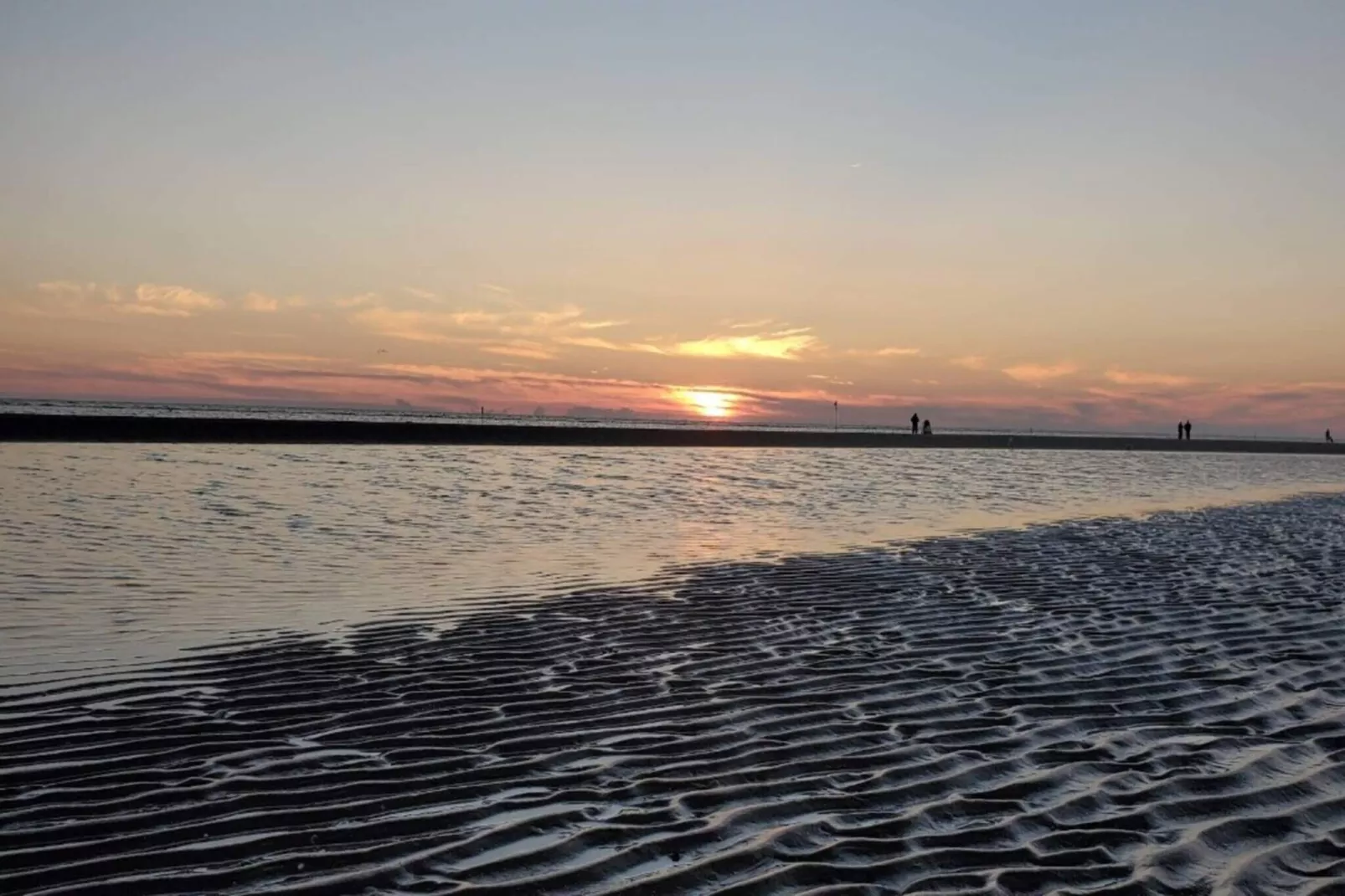 Kustcharme in Rindby-By Traum-Waterzicht