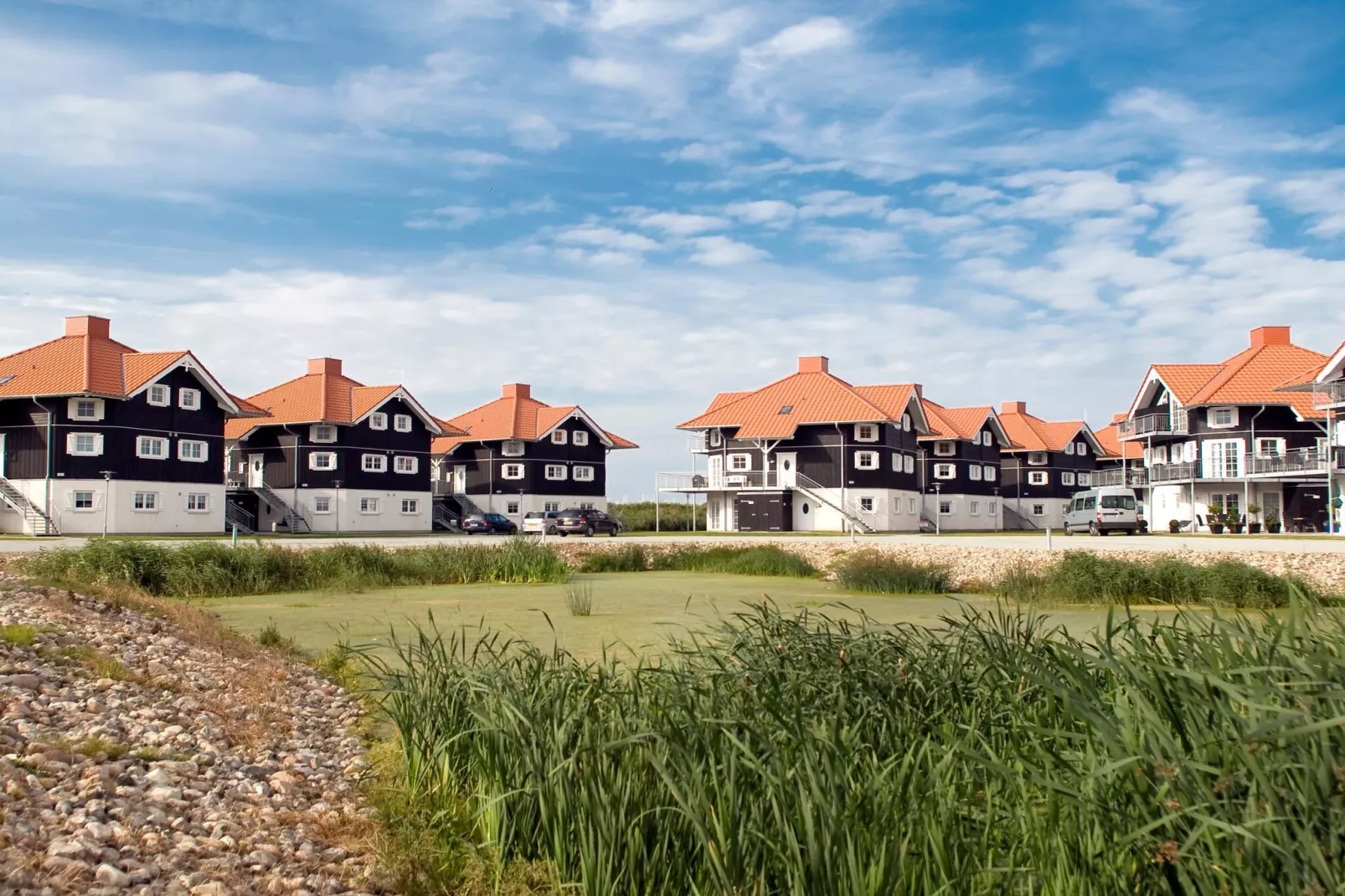 3 room,ground floor-Niet-getagd
