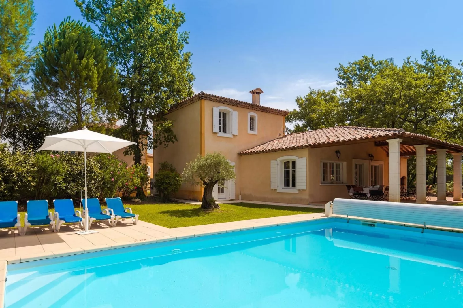 Domaine de Fayence 6-Zwembad
