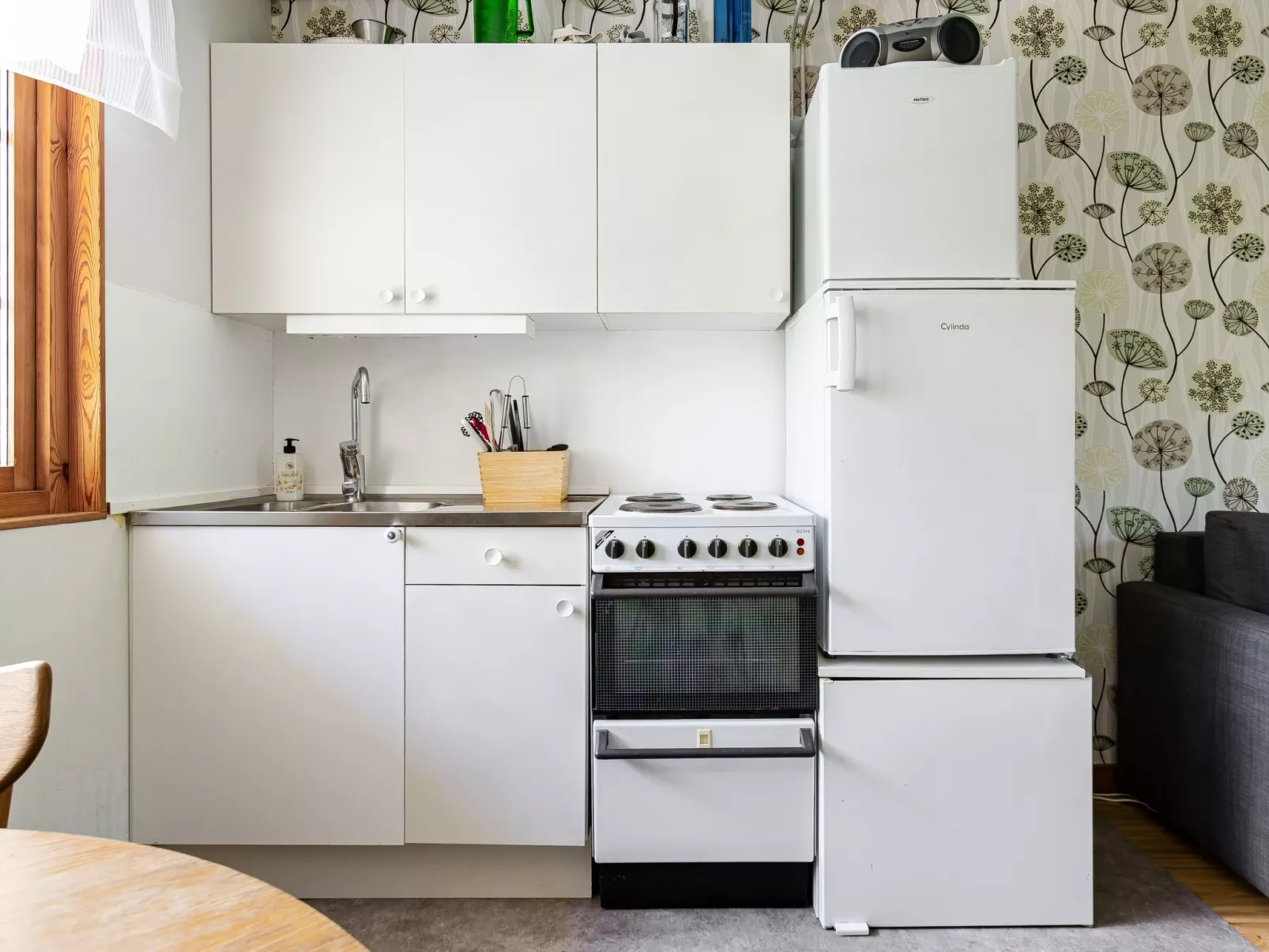 Rödmossa Femton-Binnen