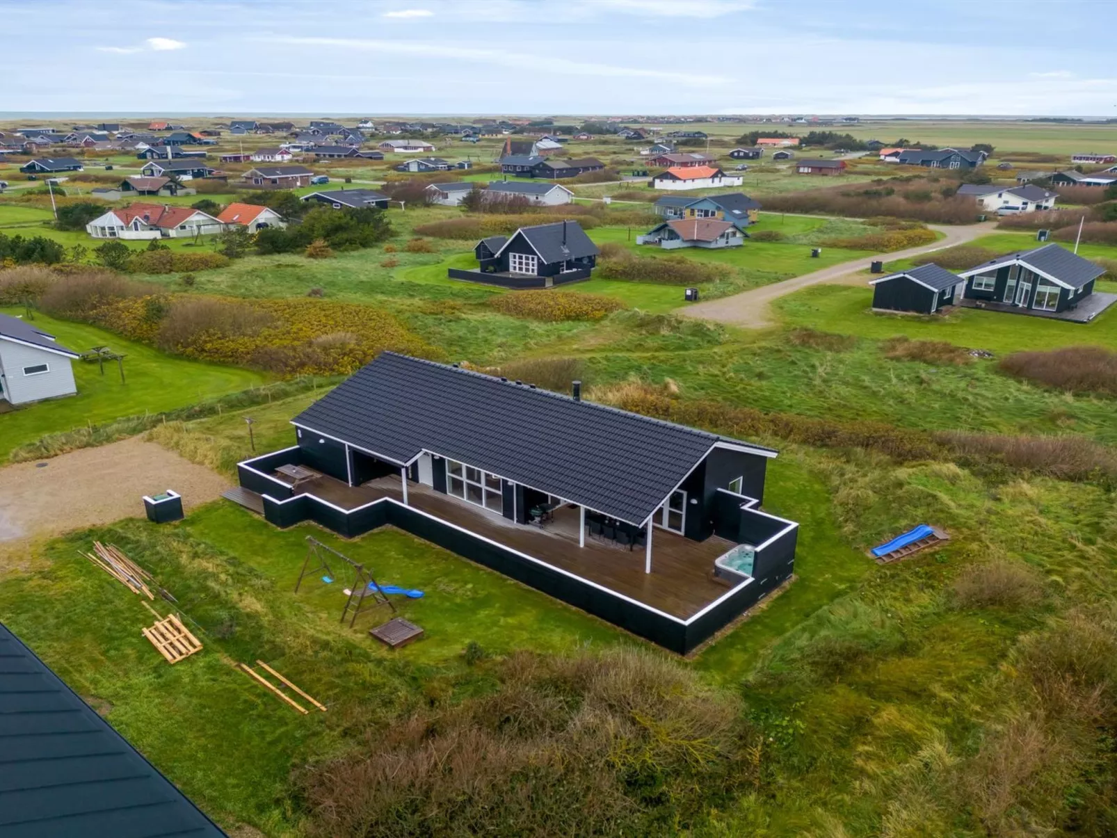 "Markku" - 400m from the sea-Buiten