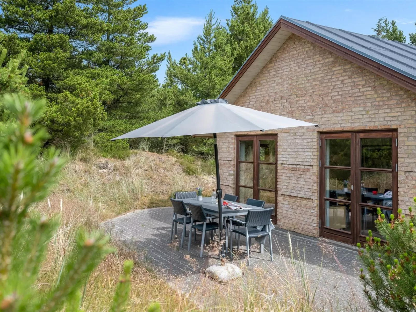 "Thormar" - 1.5km from the sea-Buiten