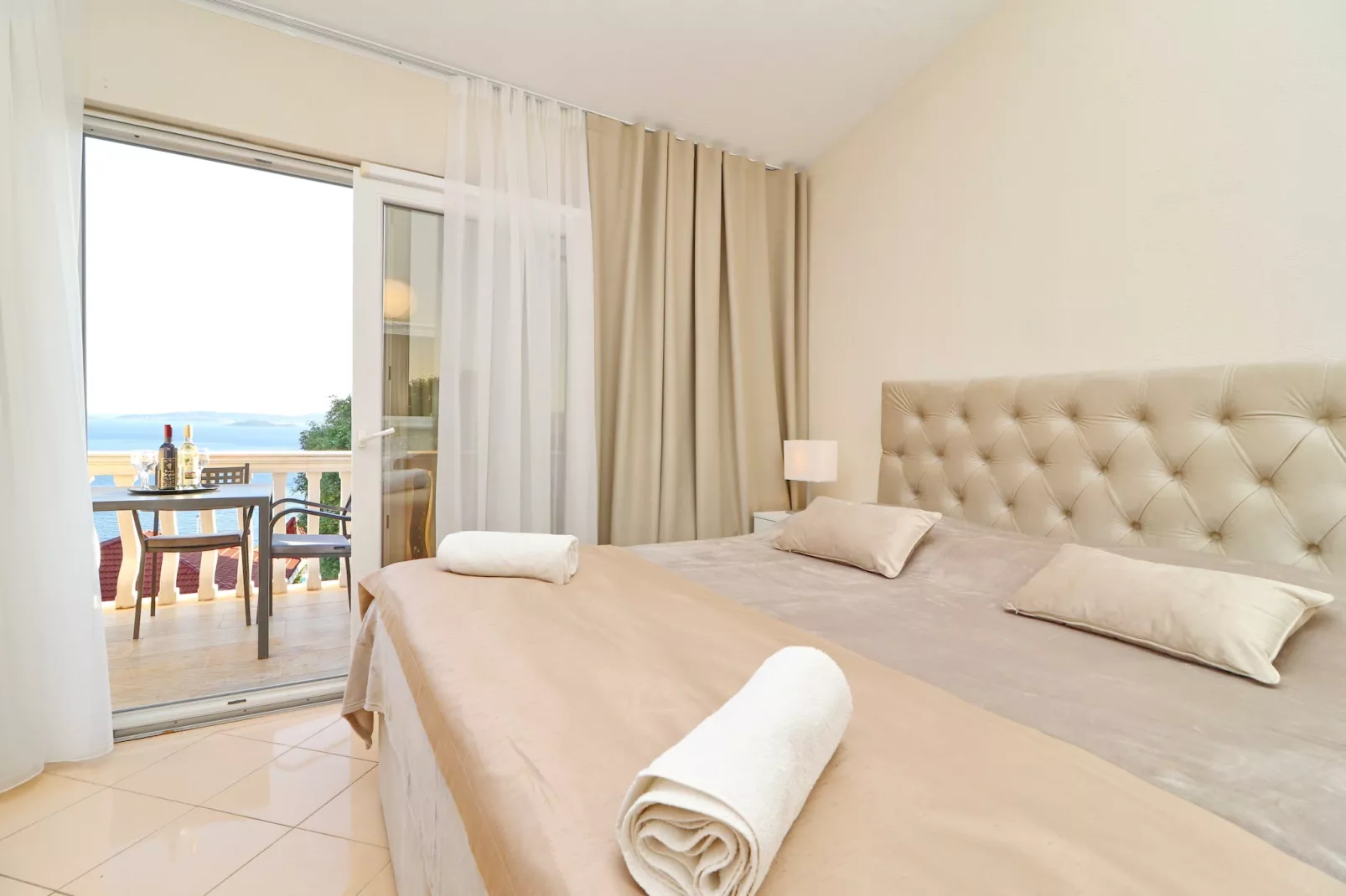 Hotel Pansion Villa Antonio - Two Bedroom Suite with Balcony and Sea View 25seaview - Slaapkamer