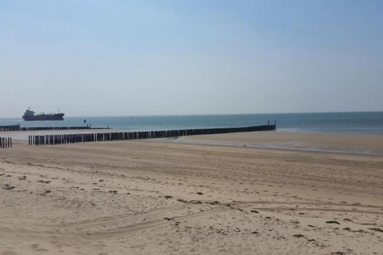 Vakantiewoning 't Zoete Licht Residenz - Willibrordusplein 28 C  Zoutelande-Gebieden zomer 1km